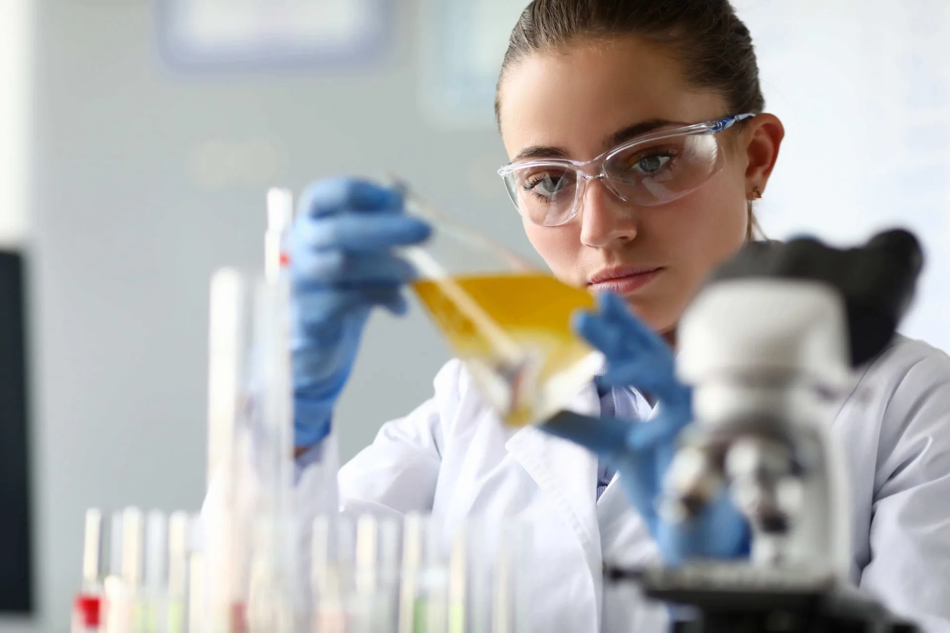 la-mia-storia-esperienze-professionali-direttore-tecnico-laboratorio-biologa